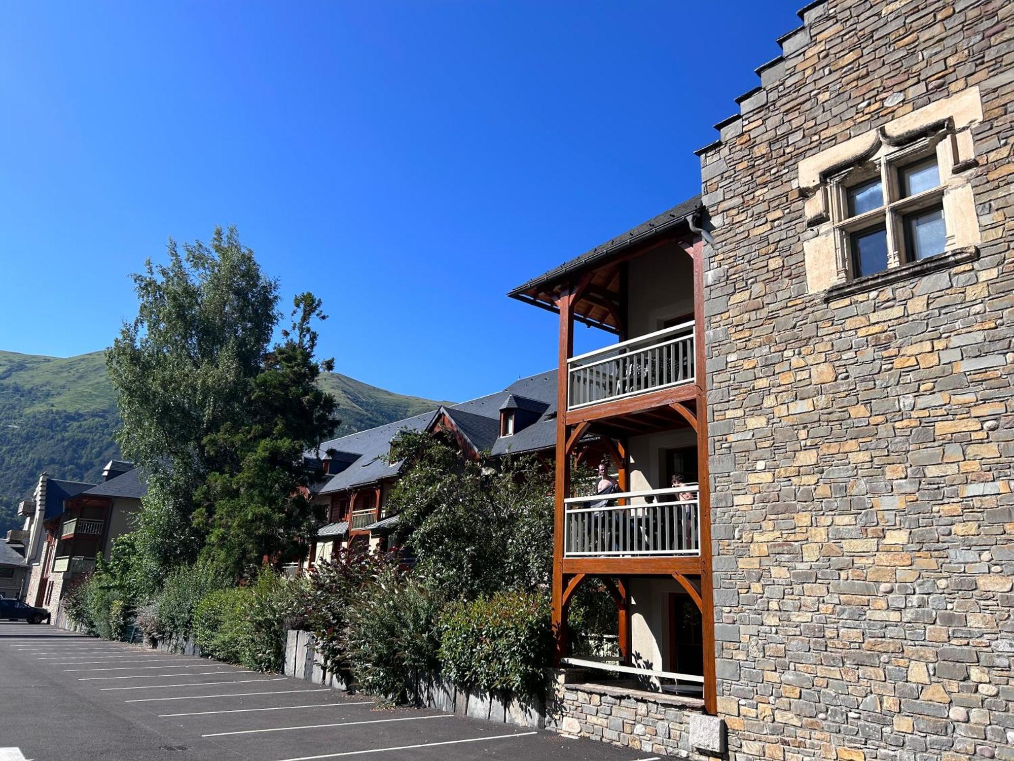 Le Rioumajou 2 - Grand T4 - Piscine - Centre St Lary Lejlighed Saint-Lary-Soulan Eksteriør billede
